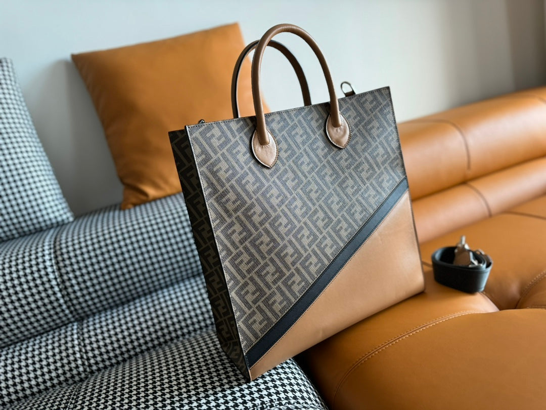 Luxury FendiLuxury Fendi38 BAG FF MONOGRAM FF CAMEL BROWN CALFSKIN WITH STRAP