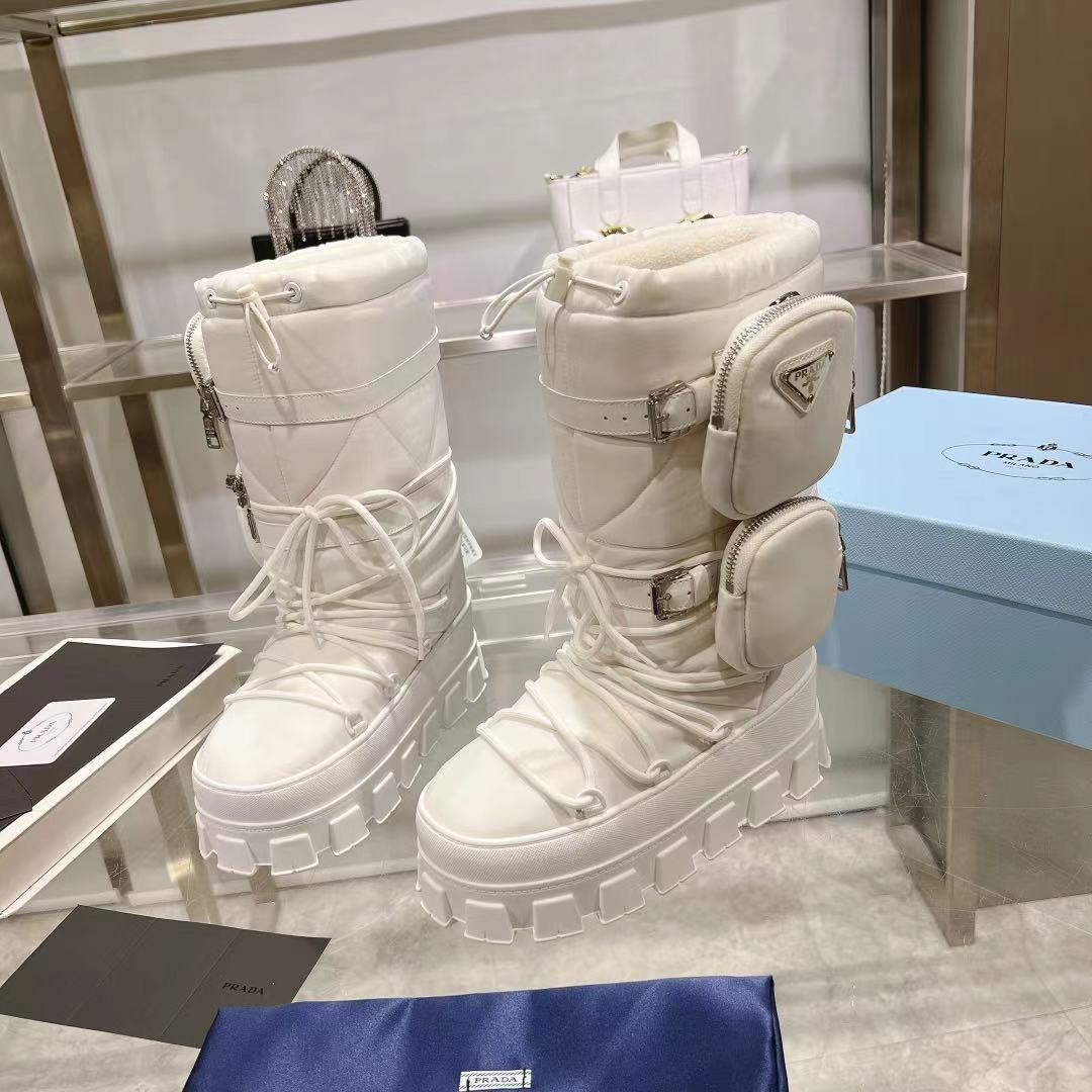 Luxury PradaRE-NYLON SKI BOOTS WHITE ATTACHED POUCH