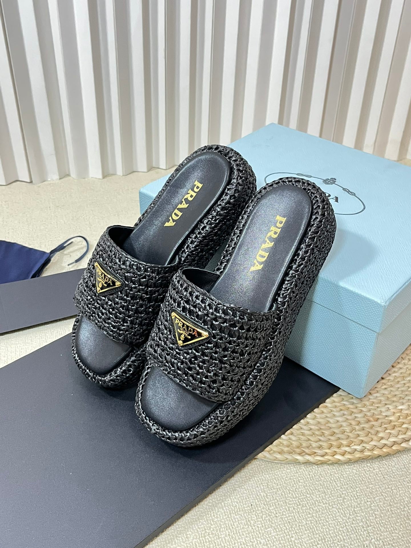 Luxury PradaCrochet Flatform Slides 40 Black