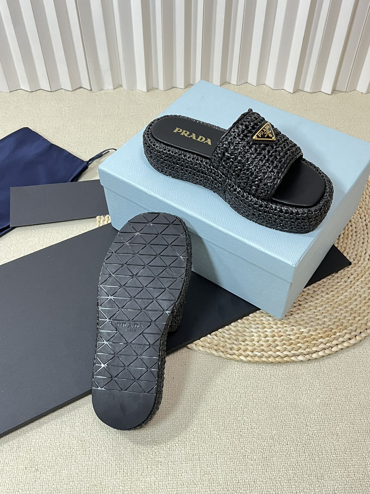 Luxury PradaCrochet Flatform Slides 40 Black