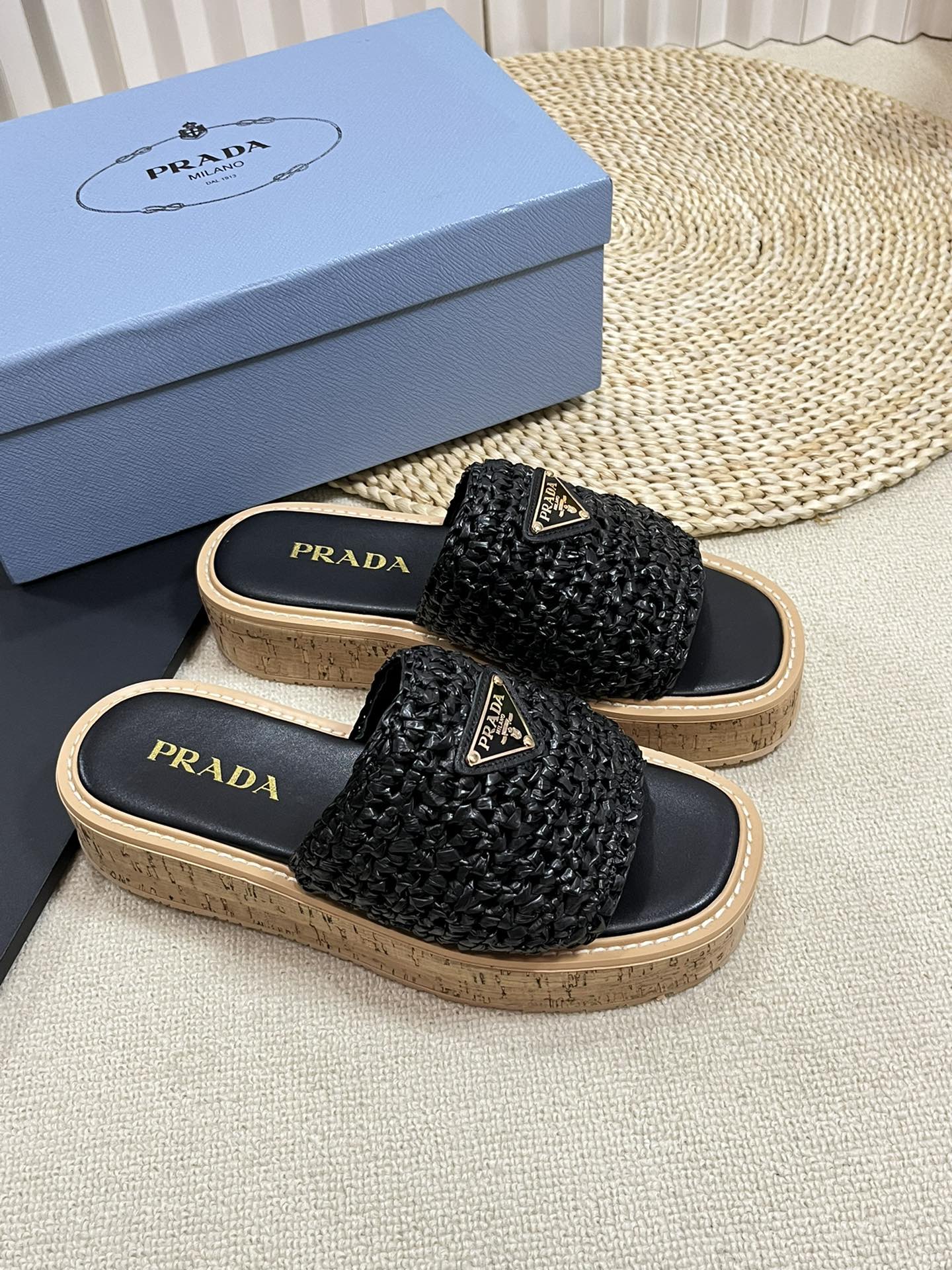 Luxury PradaCrochet Flatform Slides 40 Lightweight Cork Sole Black