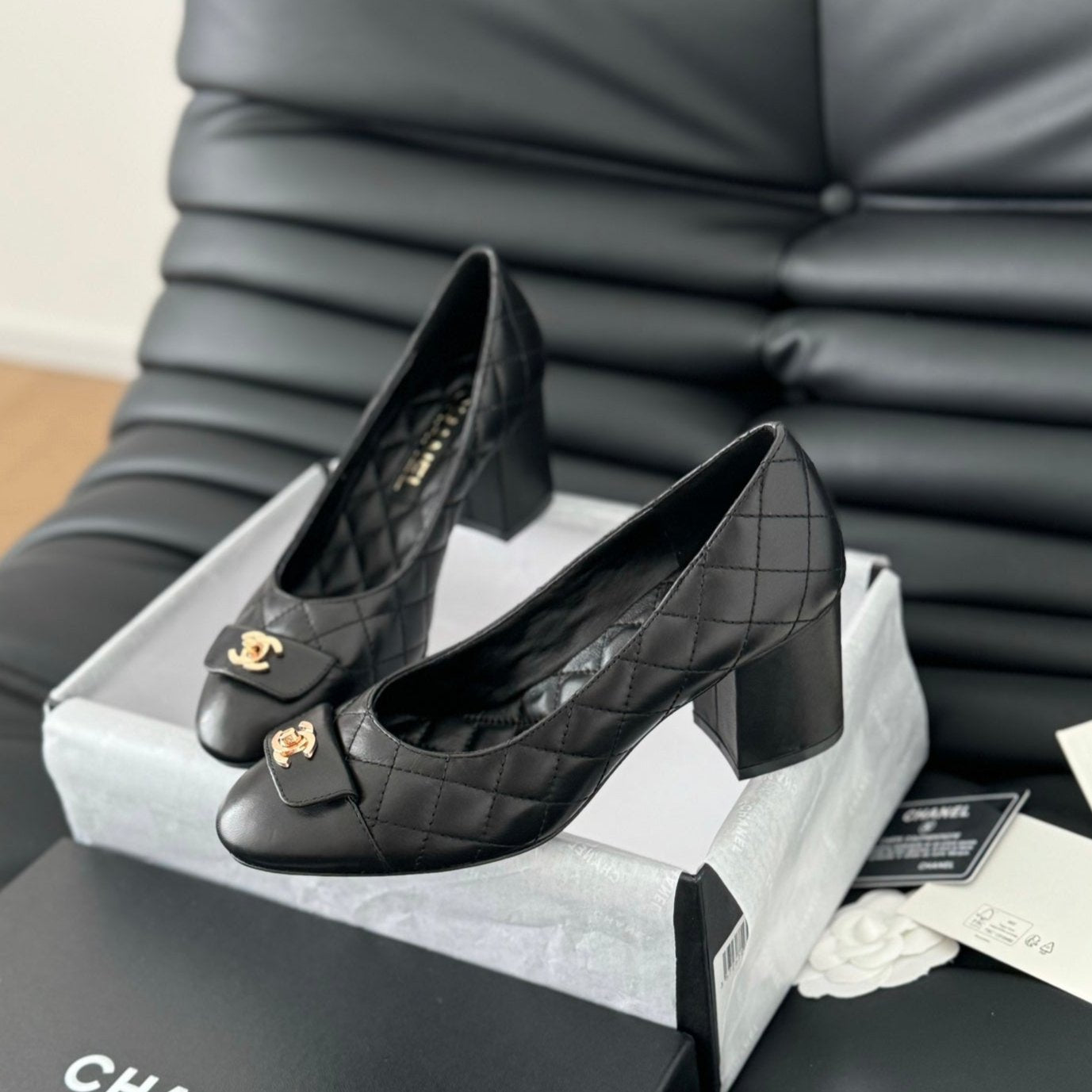 Luxury Chanel classic ballet flat with heel black quilted calfskin