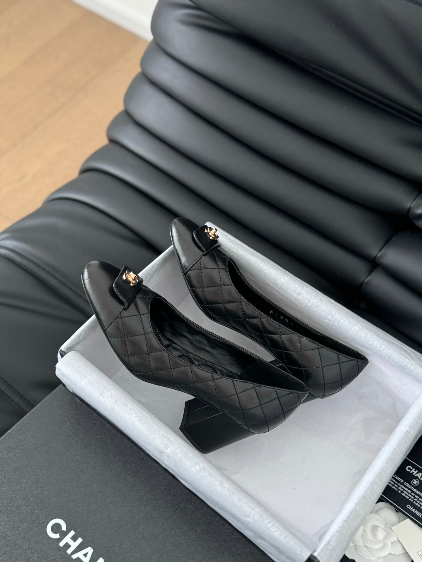 Luxury Chanel classic ballet flat with heel black quilted calfskin