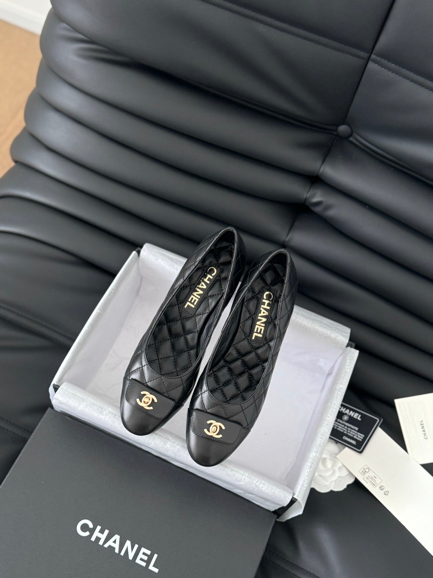 Luxury Chanel classic ballet flat with heel black quilted calfskin