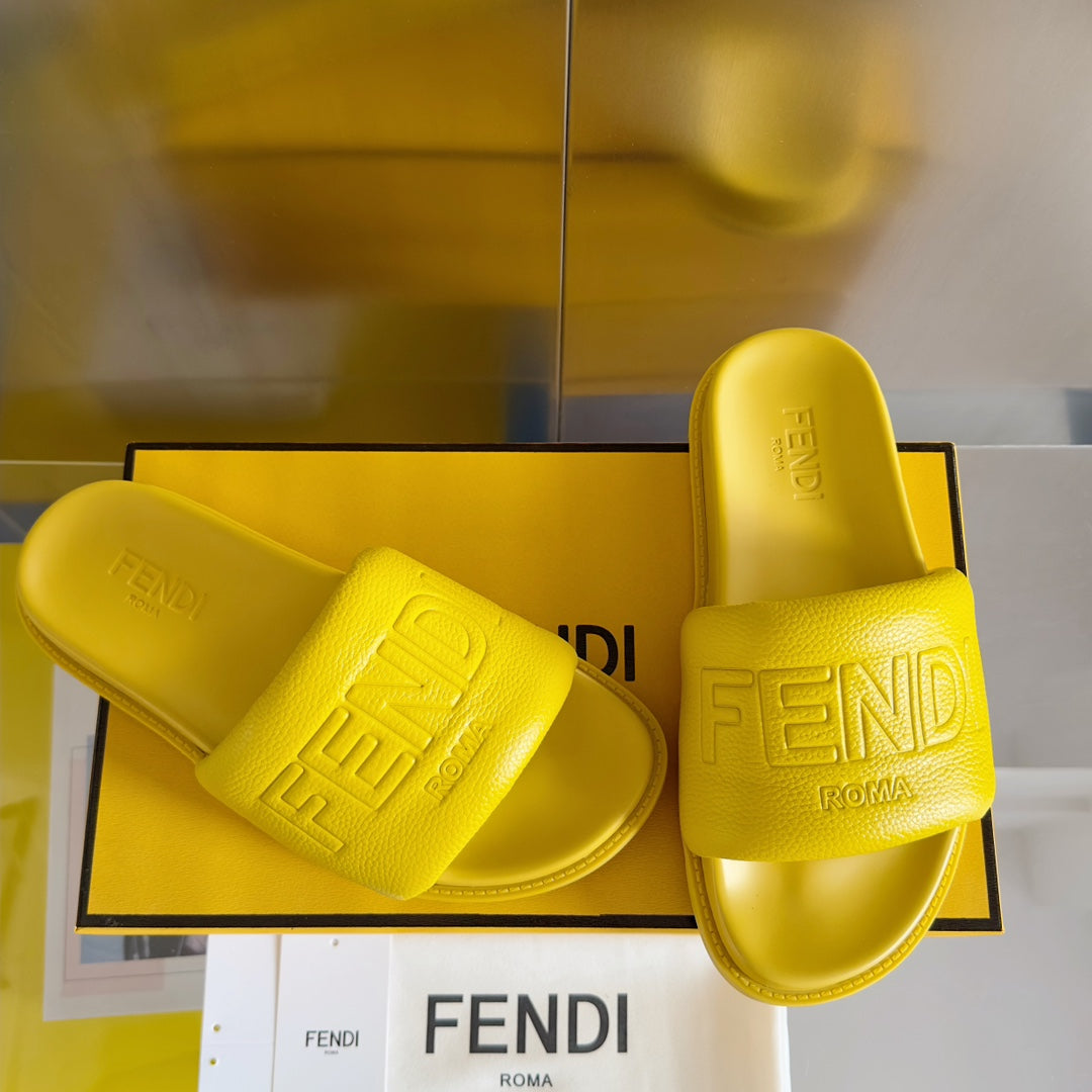 Luxury FendiLuxury FendiROMA SLIDES IN SUNSHINE YELLOW FUSSBETT LAMBSKIN