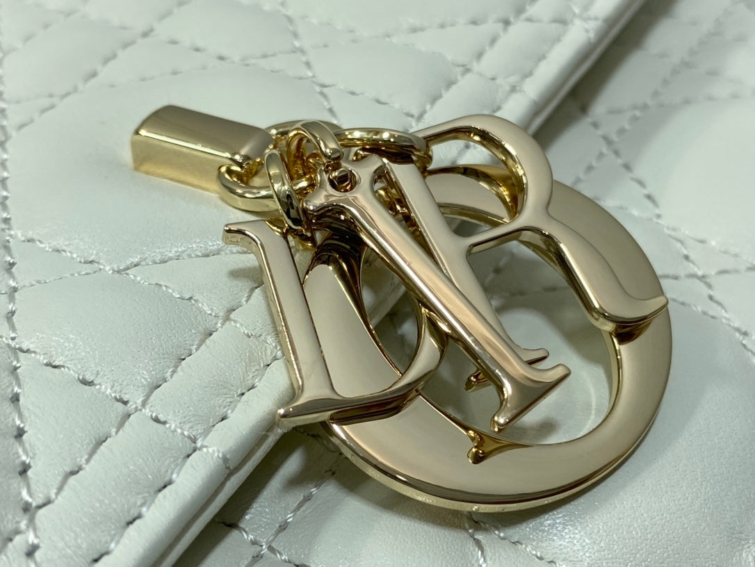 Luxury DiorMY 24 TOP HANDLE BAG WHITE LAMBSKIN
