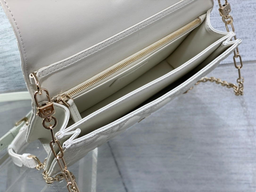 Luxury DiorMISS TOP HANDLE 24CM WHITE LAMBSKIN