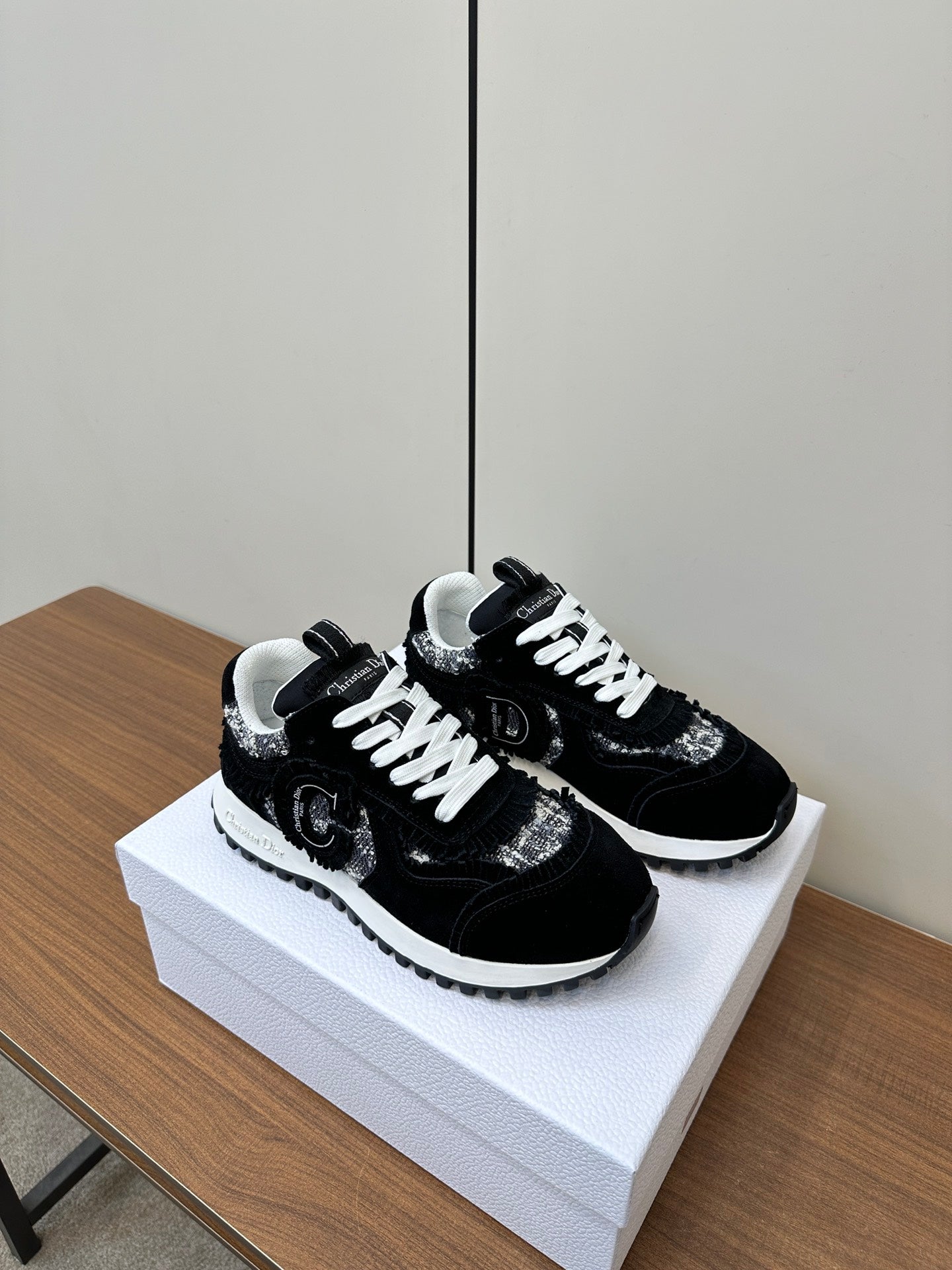 Luxury DiorC'est  Luxury DiorSneaker In Black Suede And Tweed Fabric  989935