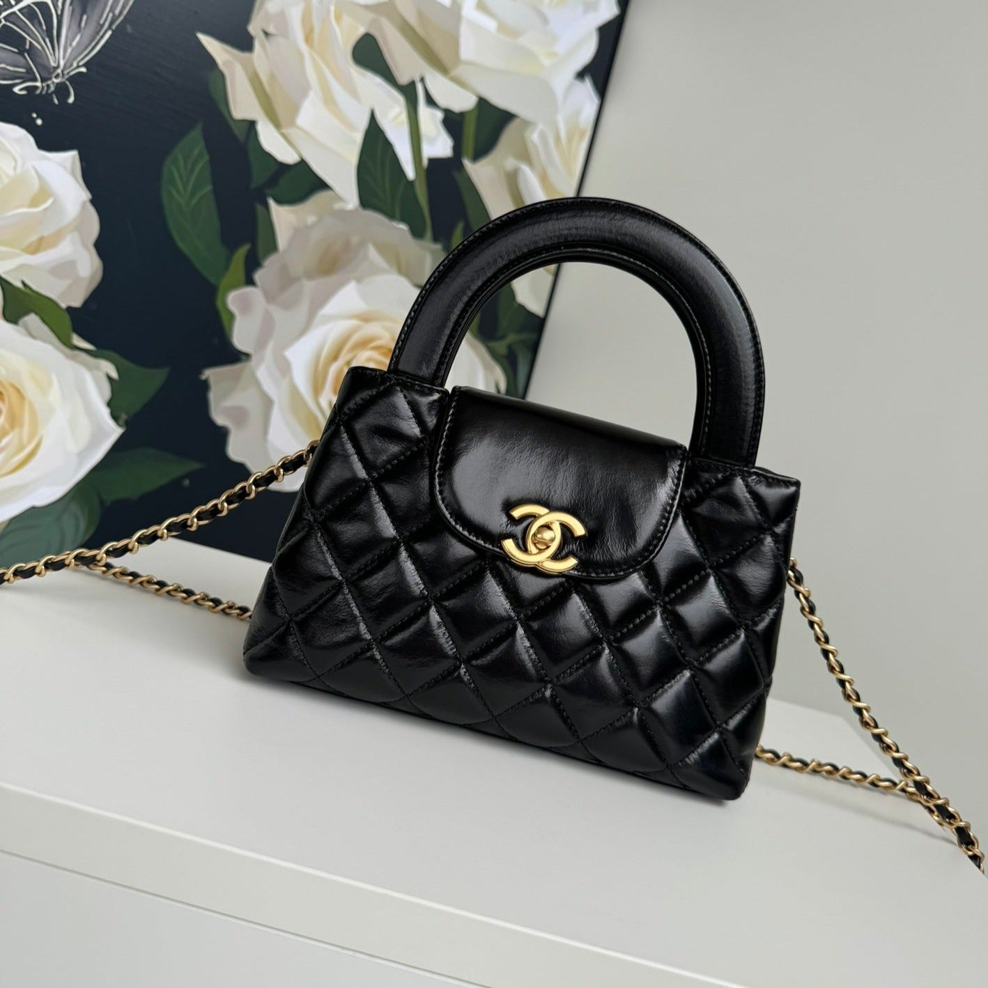 Luxury Chanel 24a nano 19cm kelly shopper bag black lambskin