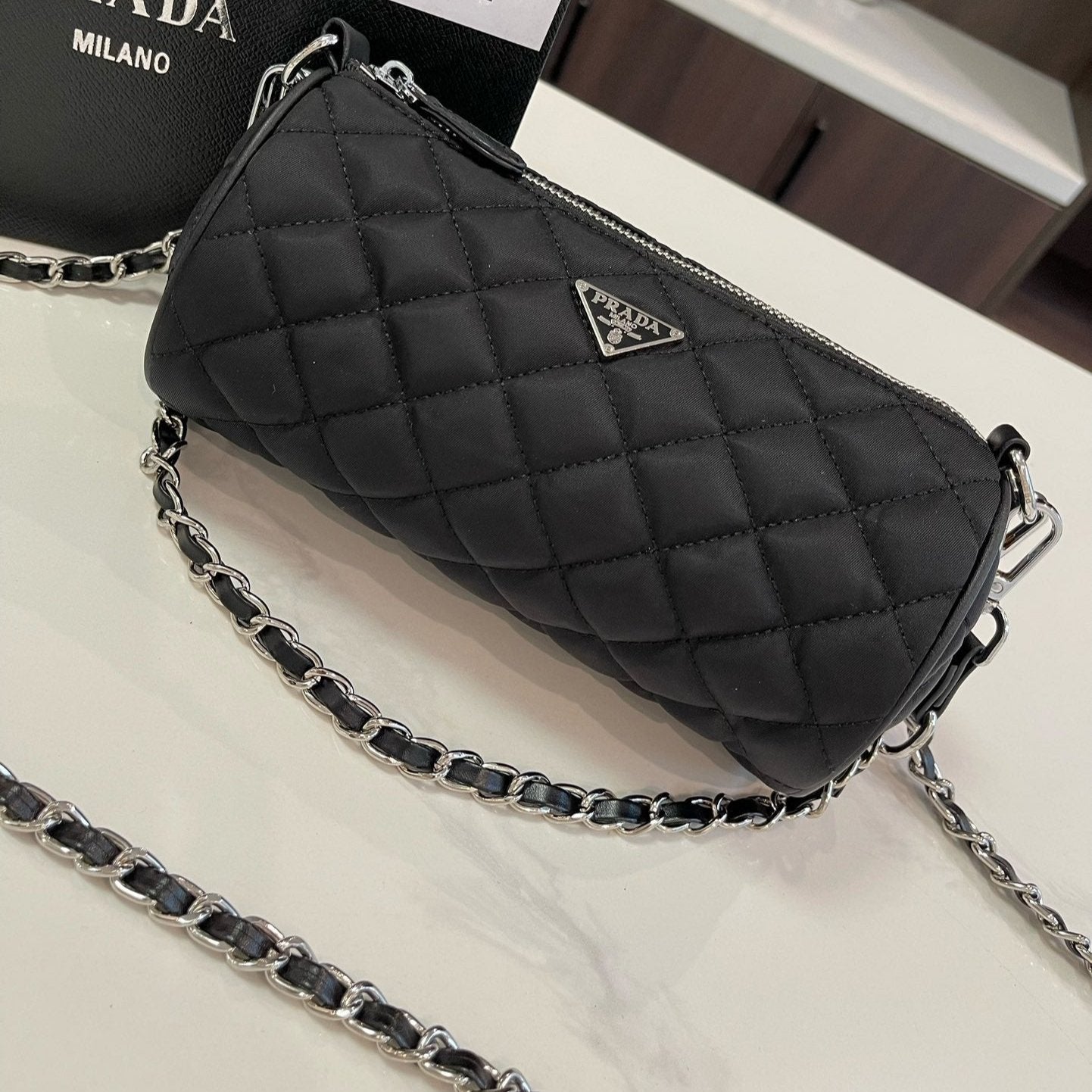 Luxury PradaCYLINDRICAL 20 BAG IN BLACK RE-NYLON SILVER HARDWARE