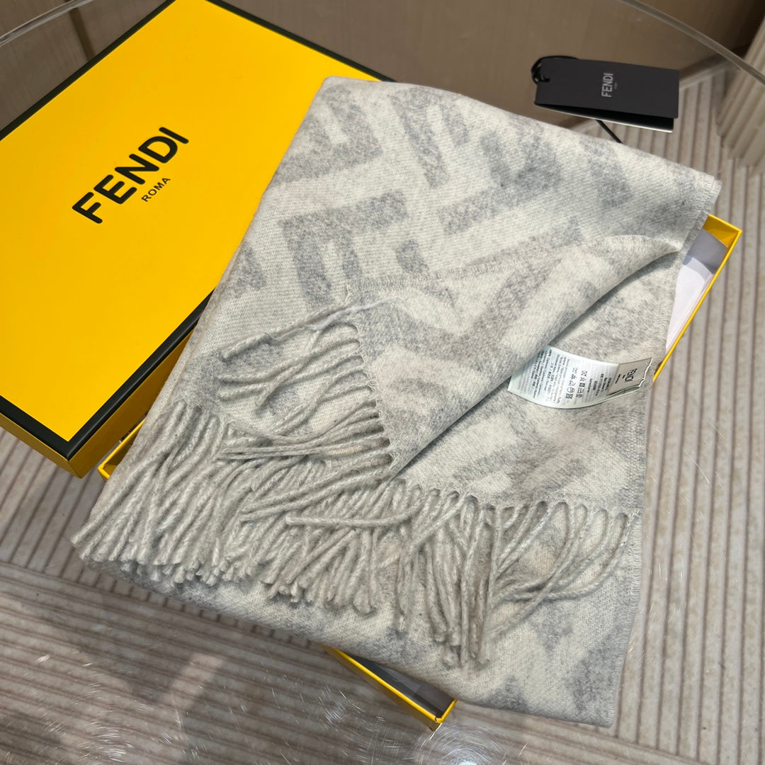 Luxury FendiFF 140 CM PONCHO LIGHT GREY MIX WHITE WOOL AND SILK