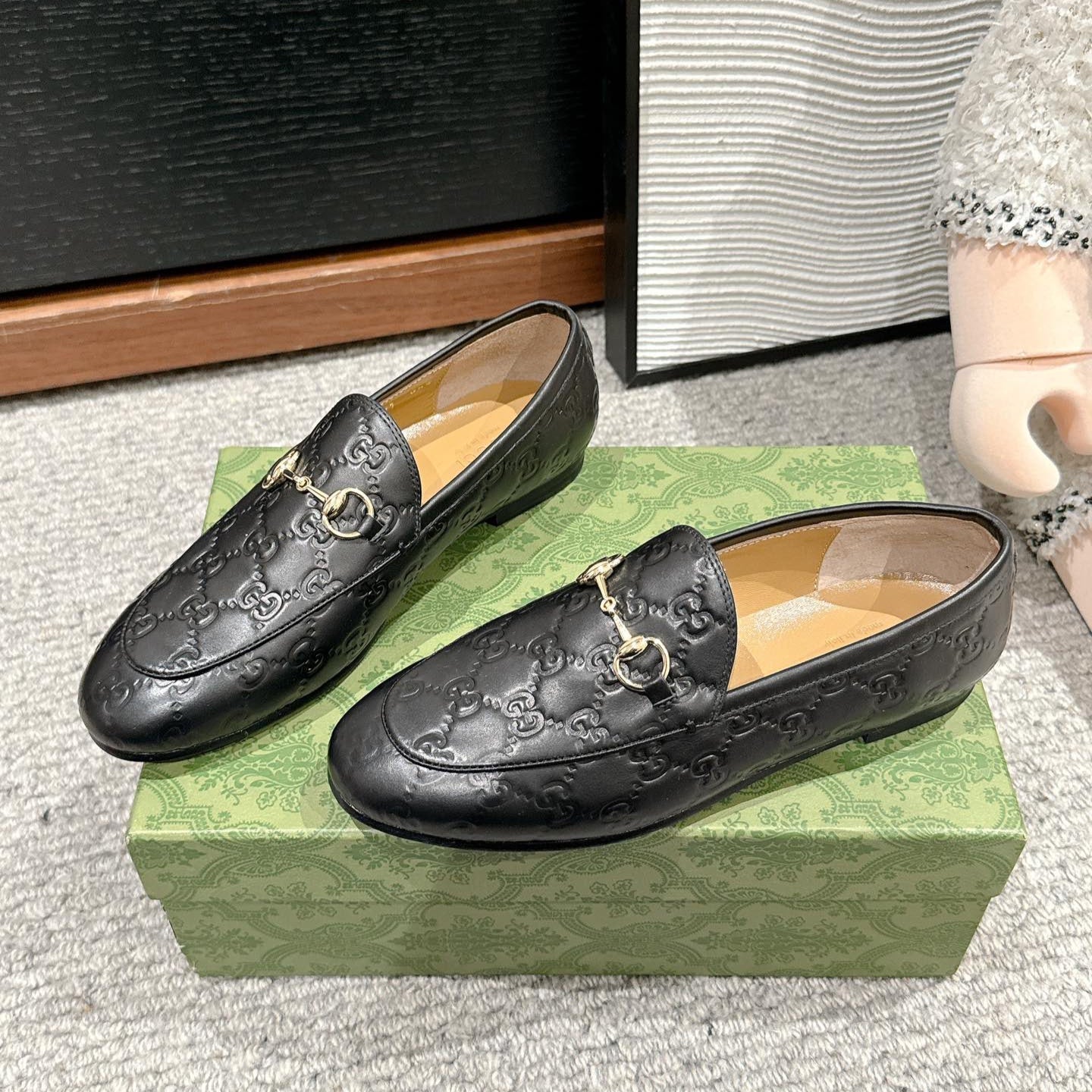 Luxury Gucci Horsebit Jordaan Loafer Black GG Leather