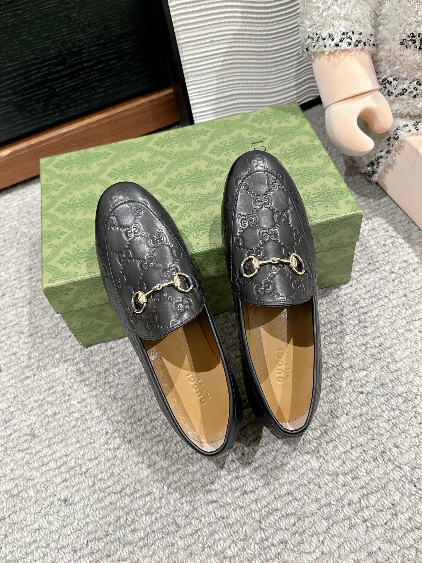 Luxury Gucci Horsebit Jordaan Loafer Black GG Leather