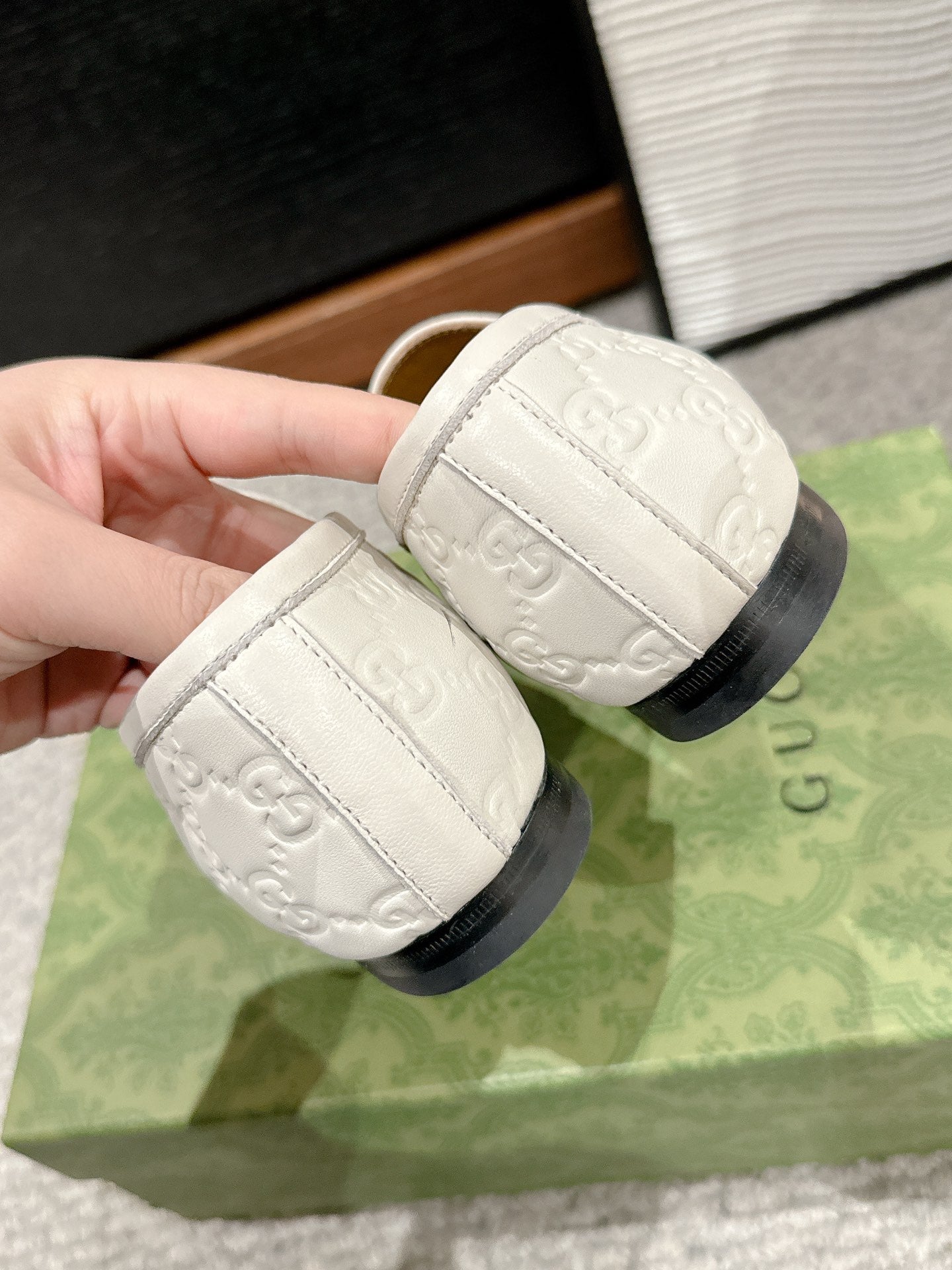 Luxury Gucci Horsebit Jordaan Loafer White GG Leather