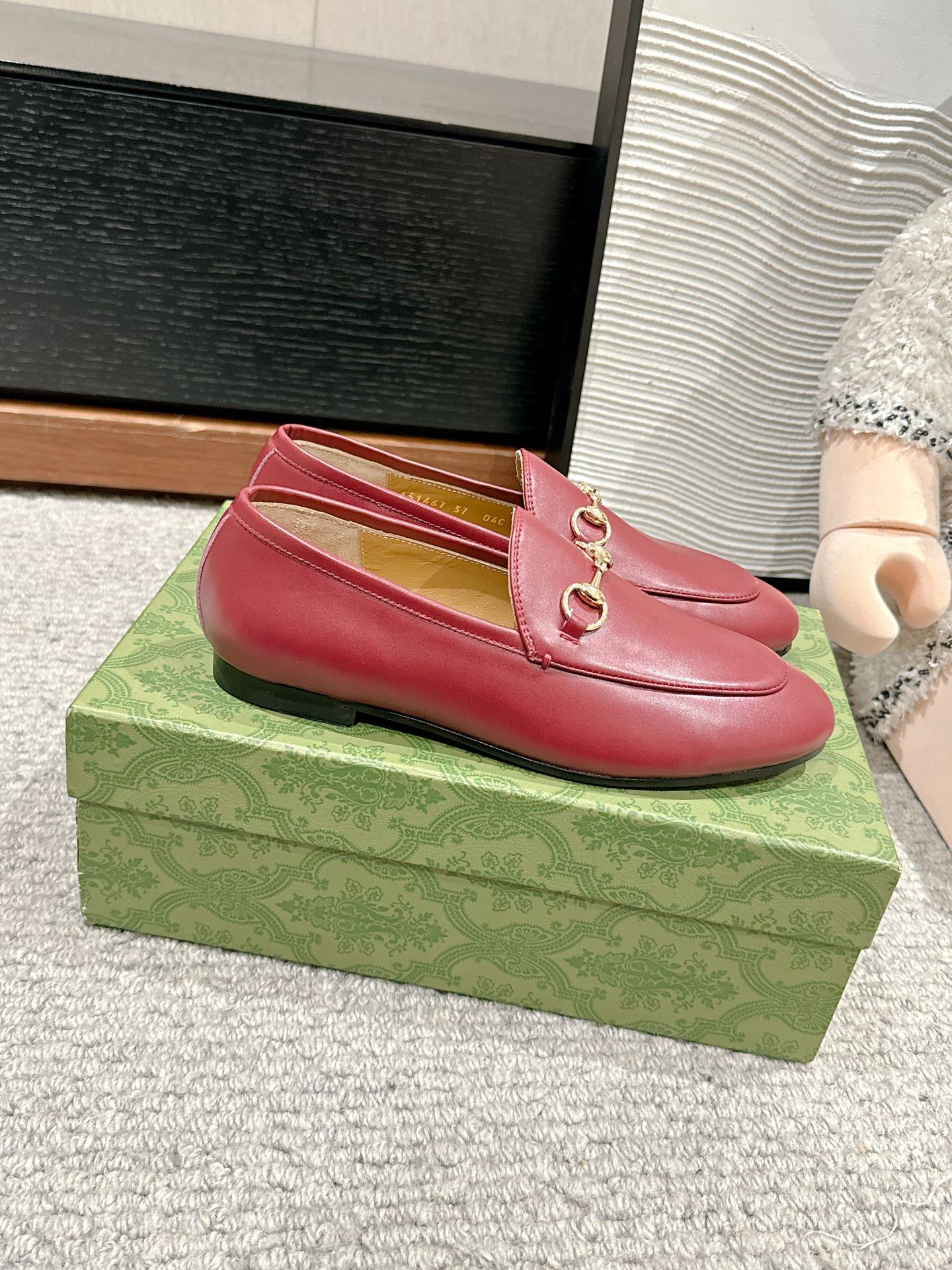 Luxury Gucci Horsebit Jordaan Loafer Red Smooth Calfskin