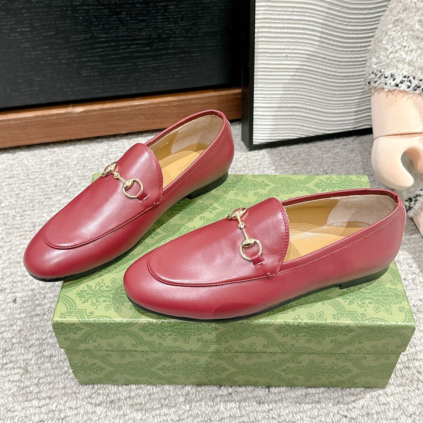 Luxury Gucci Horsebit Jordaan Loafer Red Smooth Calfskin