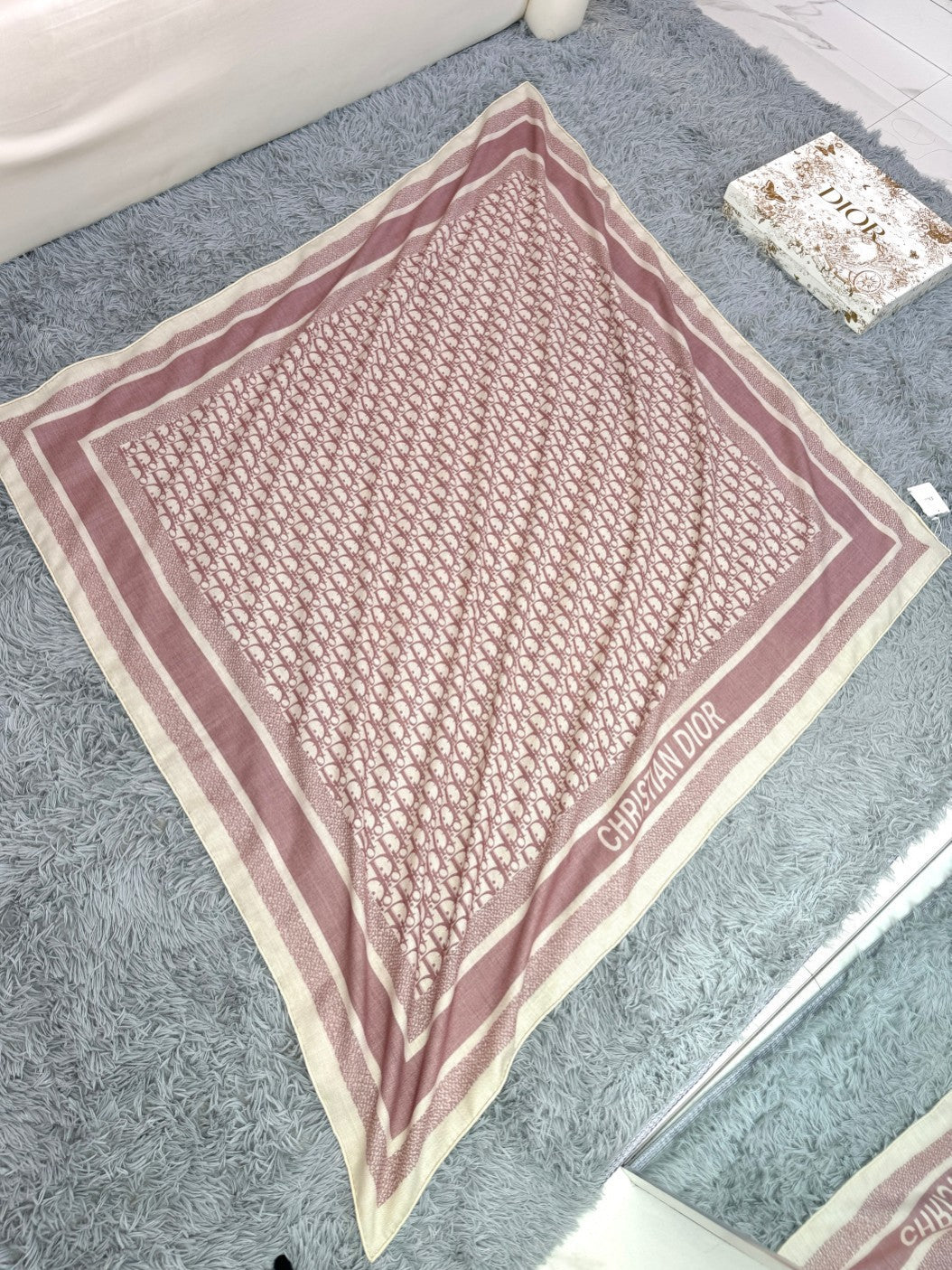 Luxury DiorMONOGRAM SQUARE SCARF 140 CM IN COLORFUL CASHMERE AND SILK 413743