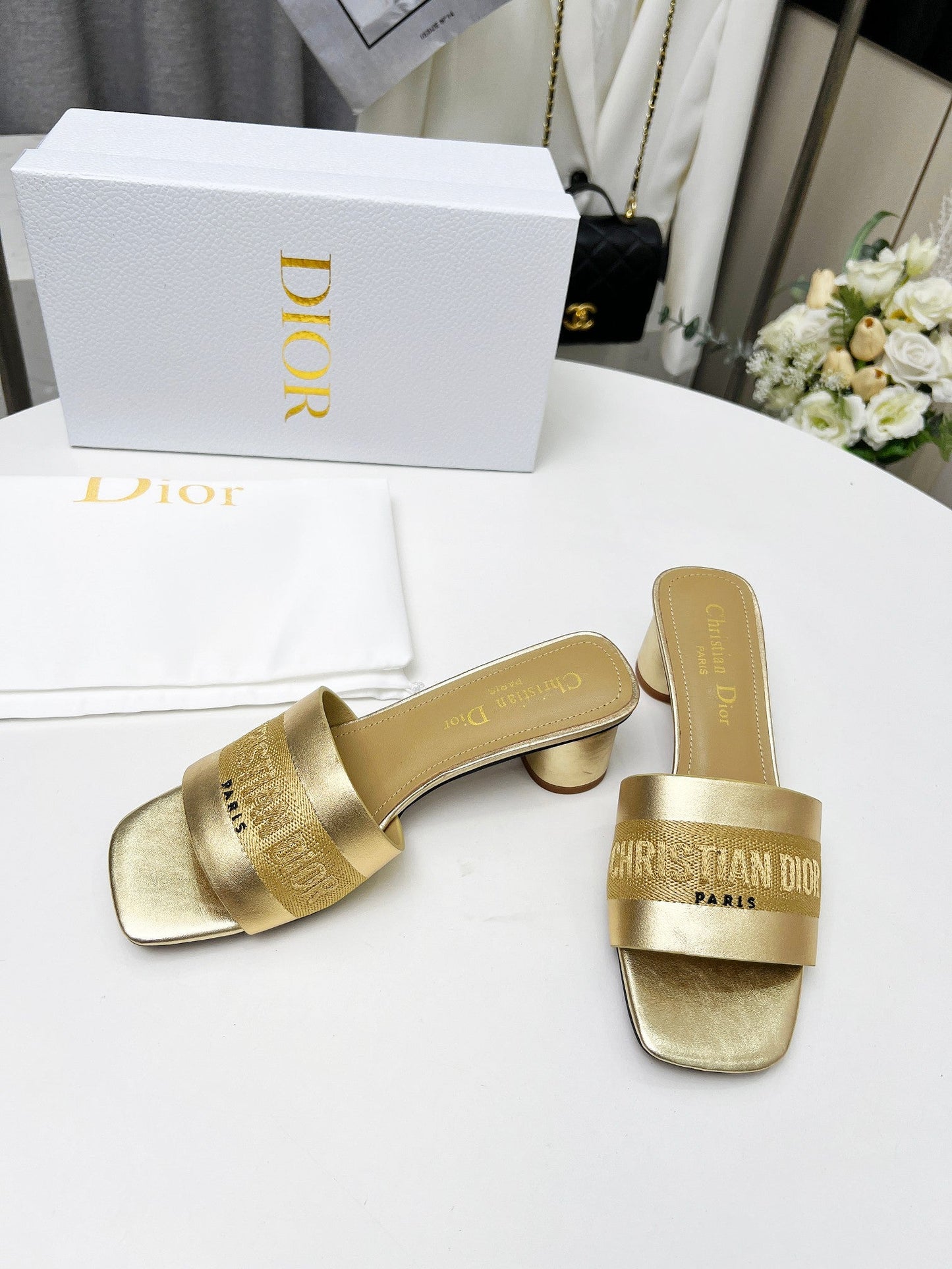 Luxury Diordway 45 gold-tone canvas calfskin
