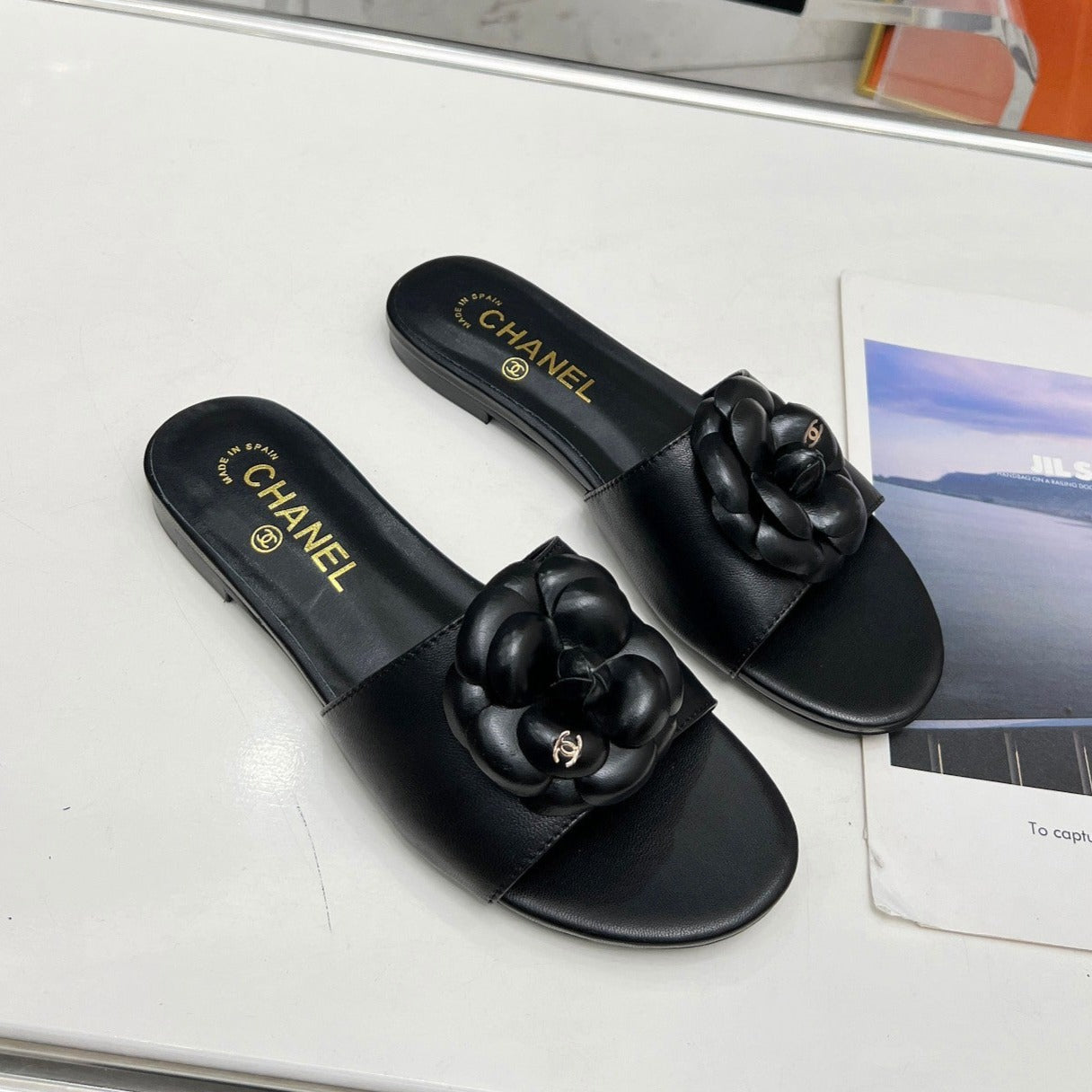 Luxury Chanel mule sandal flower black calfskin