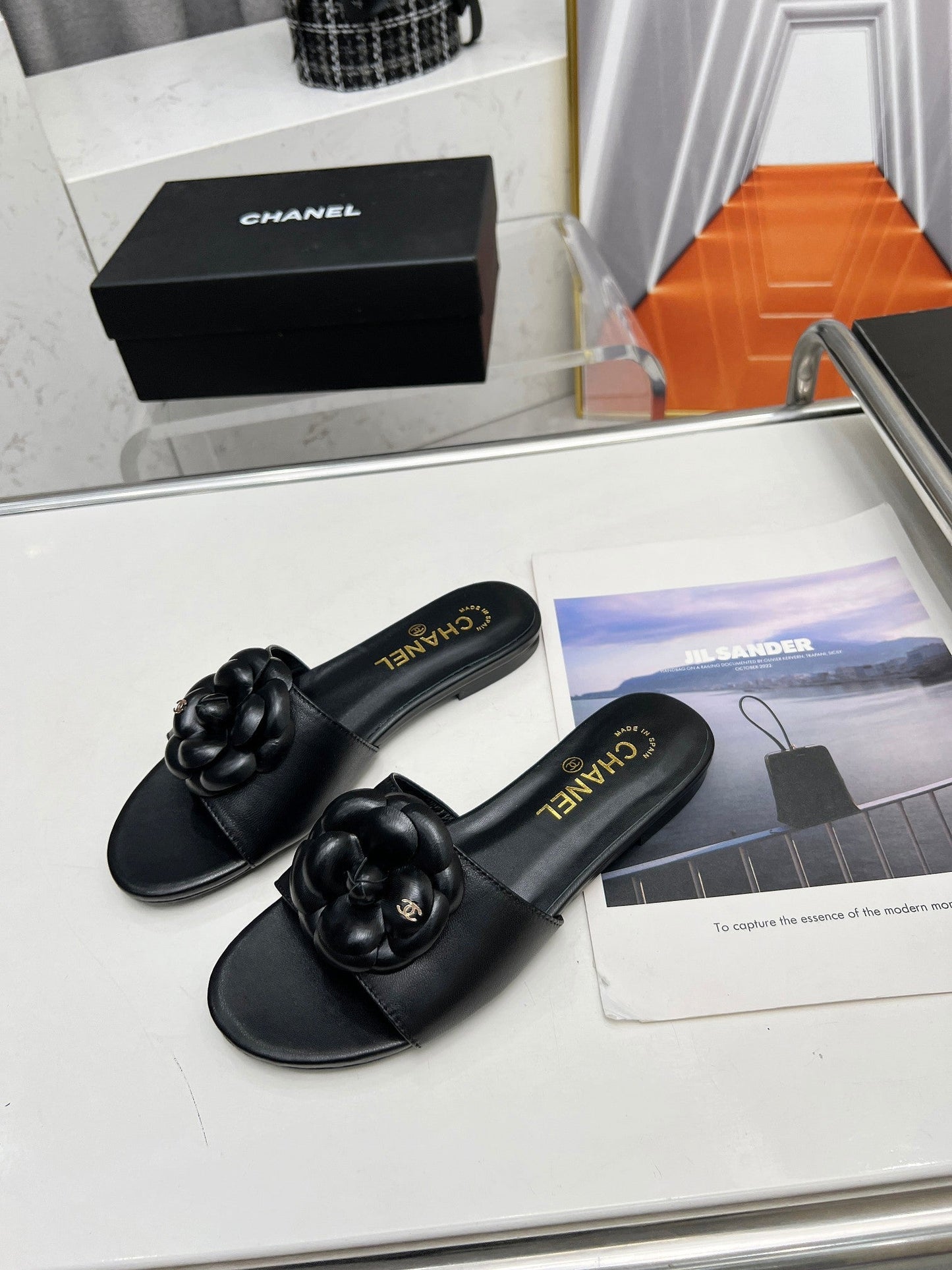 Luxury Chanel mule sandal flower black calfskin