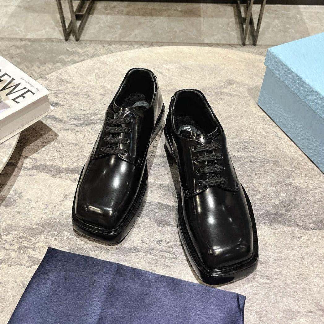 Luxury PradaSQUARE HEAD LACE-UP LOAFERS JET-BLACK CALFSKIN