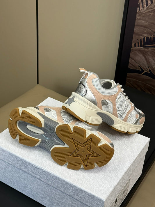 Luxury DiorChrono Sneaker Nude and Silver Mesh Fabric  992626
