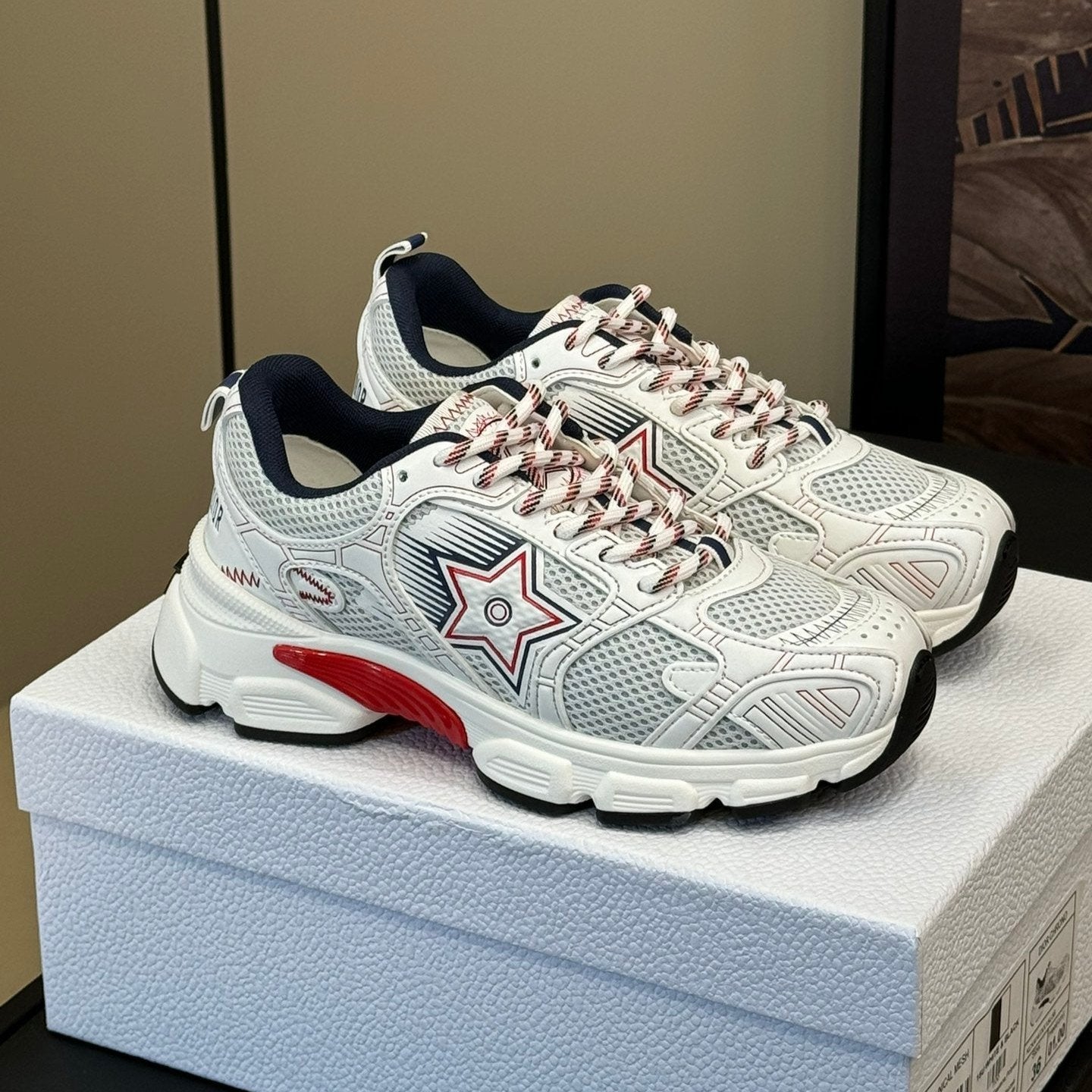 Luxury DiorChrono Sneaker White Mix Red Mesh Fabric 992629