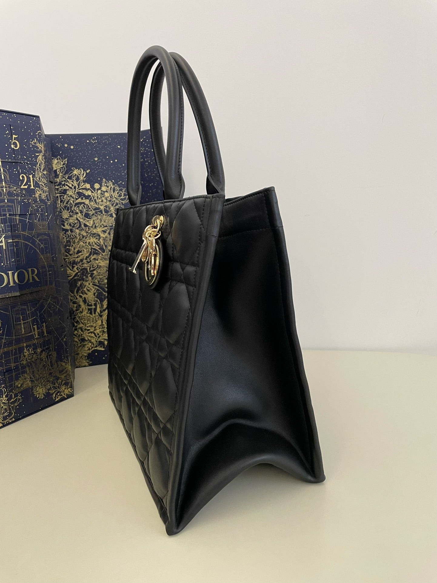 Luxury Diormedium book tote 36 black lambskin gold hardware