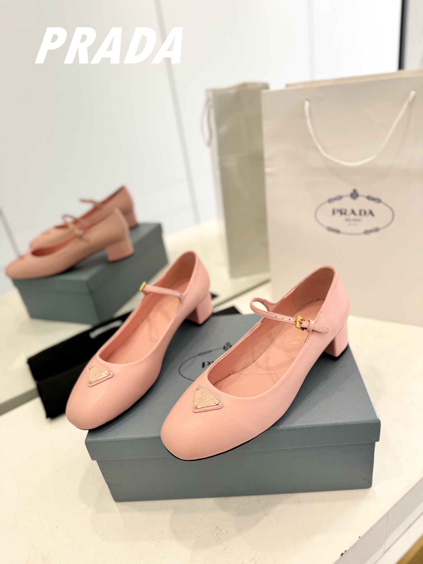 Luxury PradaBallerina Pumps 40 Pink Lambskin