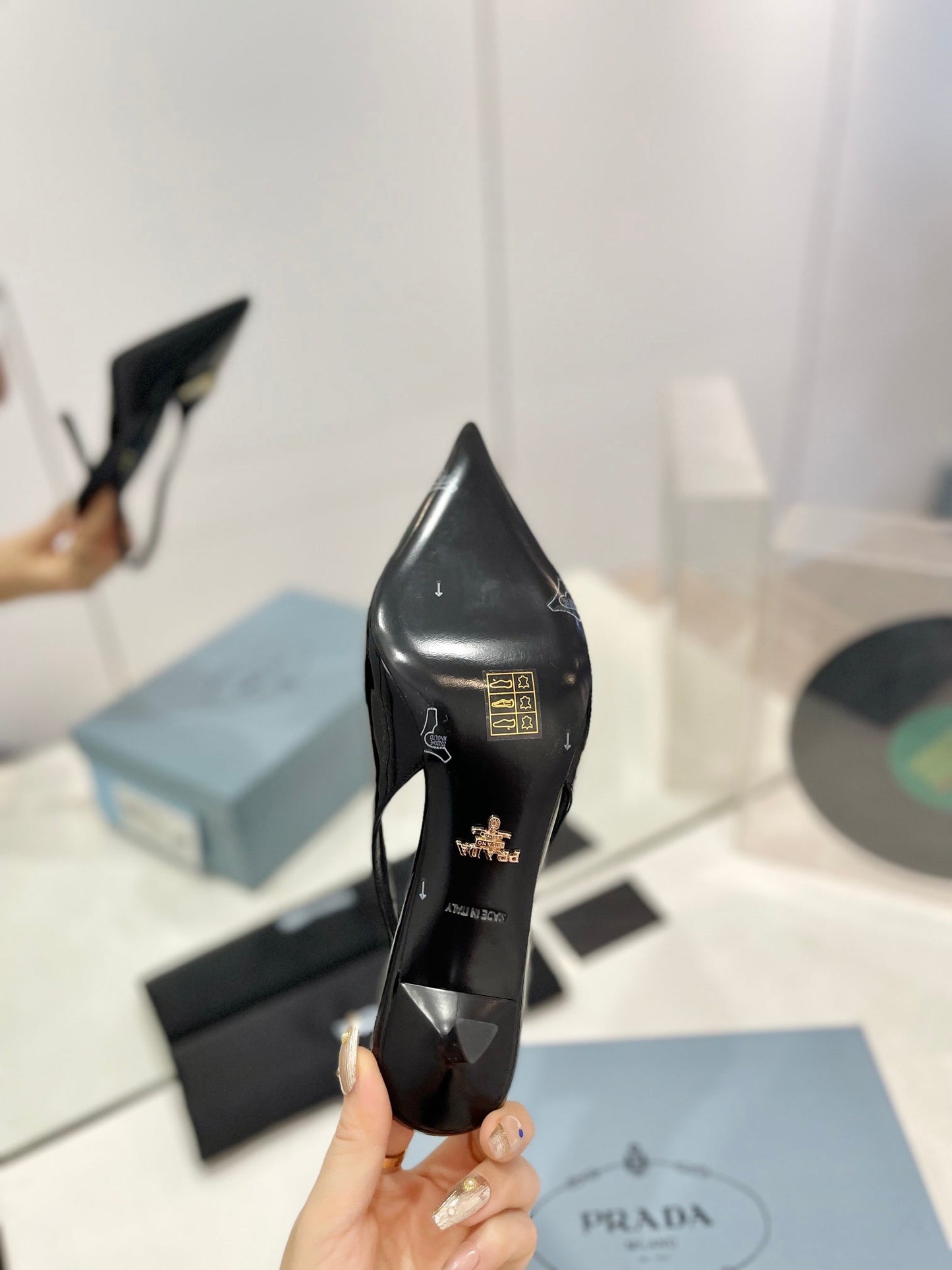 Luxury PradaSlingback Pumps 75 Black Patent Leather