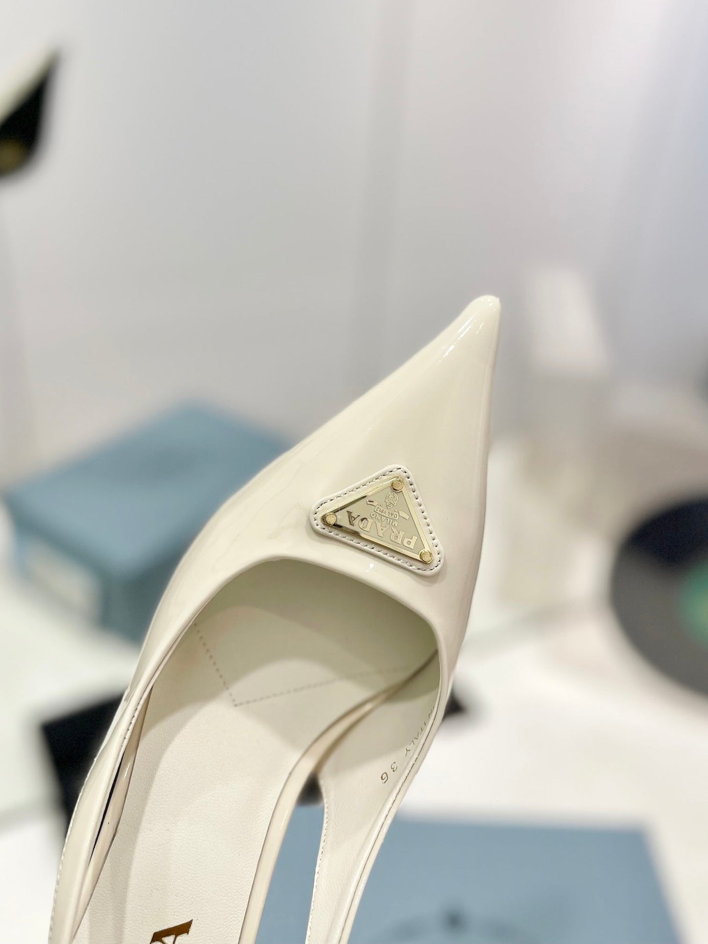 Luxury PradaSlingback Pumps 75 White Patent Leather