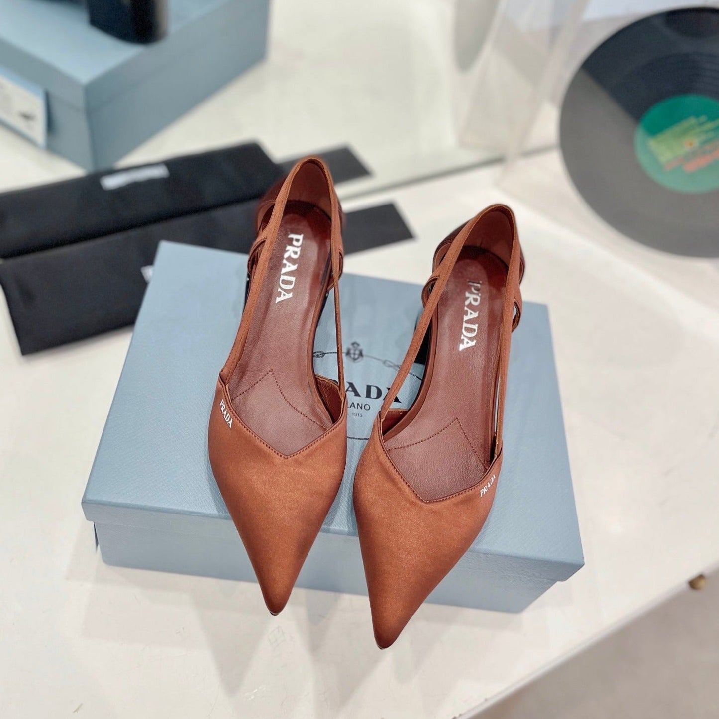 Luxury PradaBRUSHED CUT-OUT PUMPS RUSSET SATIN