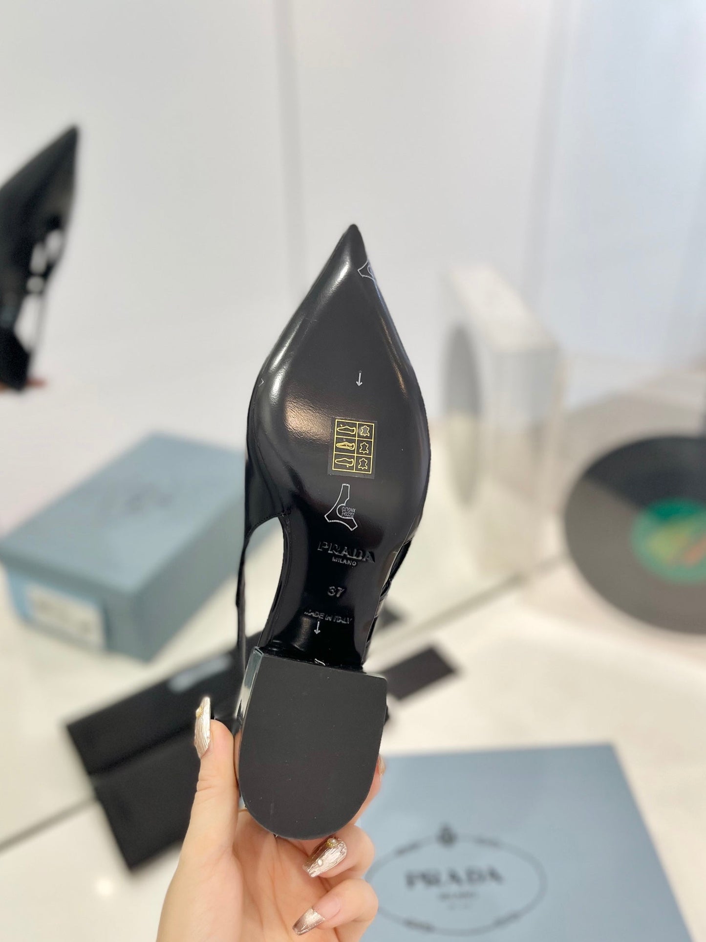 Luxury PradaPumps 50 Square Sole Black Patent Leather