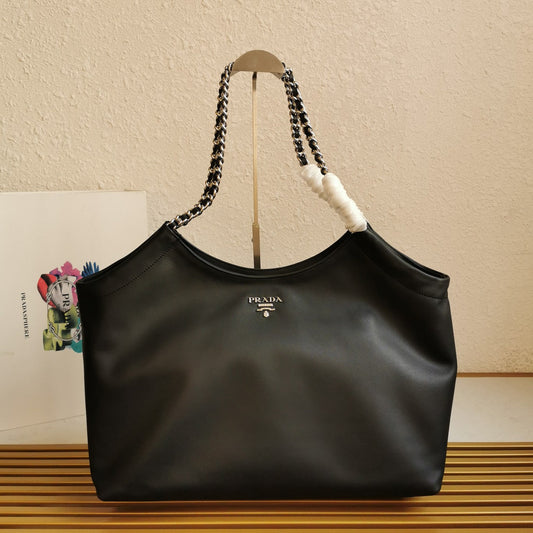 Luxury PradaCHAIN TOTE 39 SOFT BLACK CALFSKIN SILVER HARDWARE