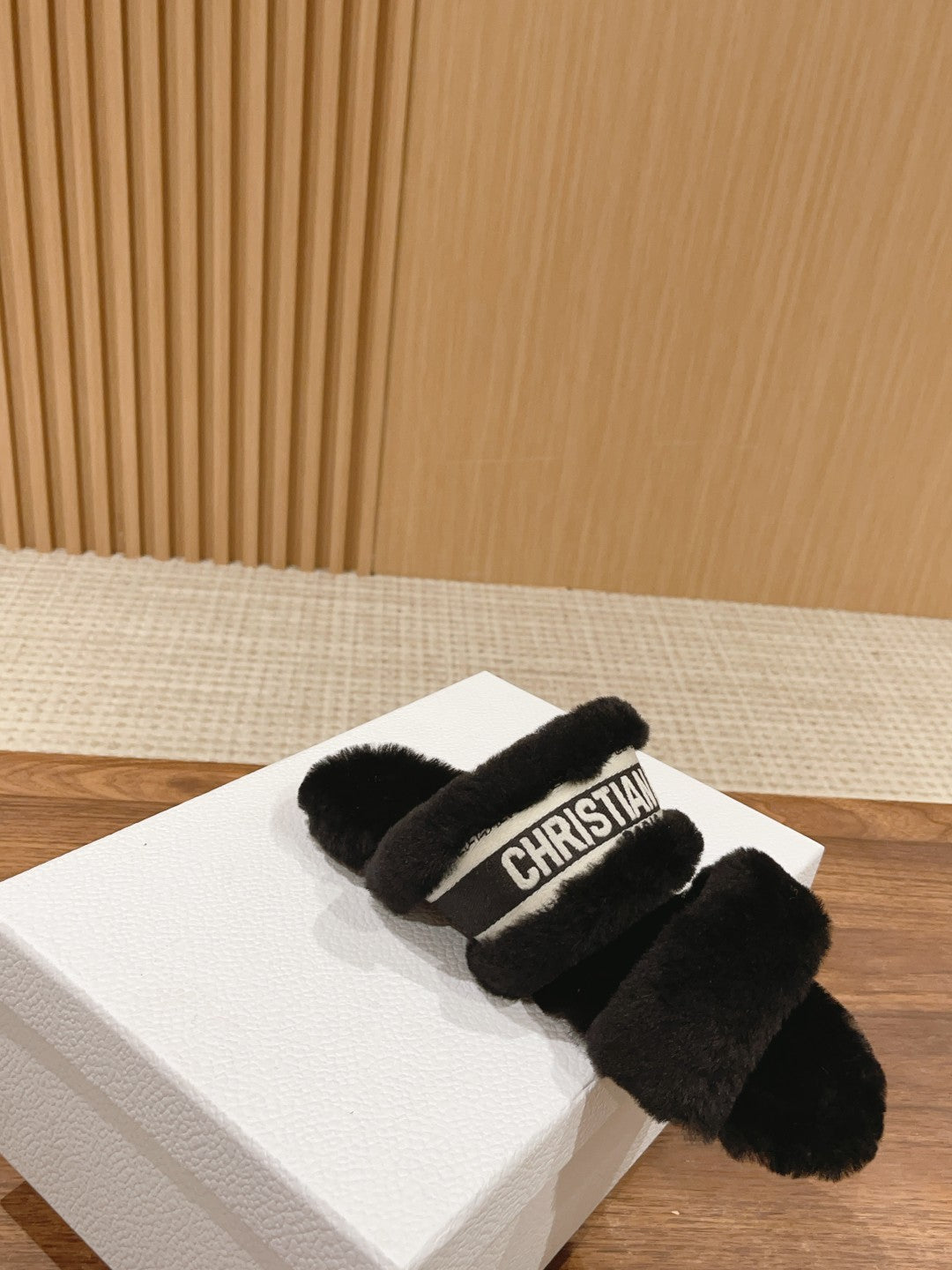Luxury DiorSandal Black White Fleece And Canvas Fabric