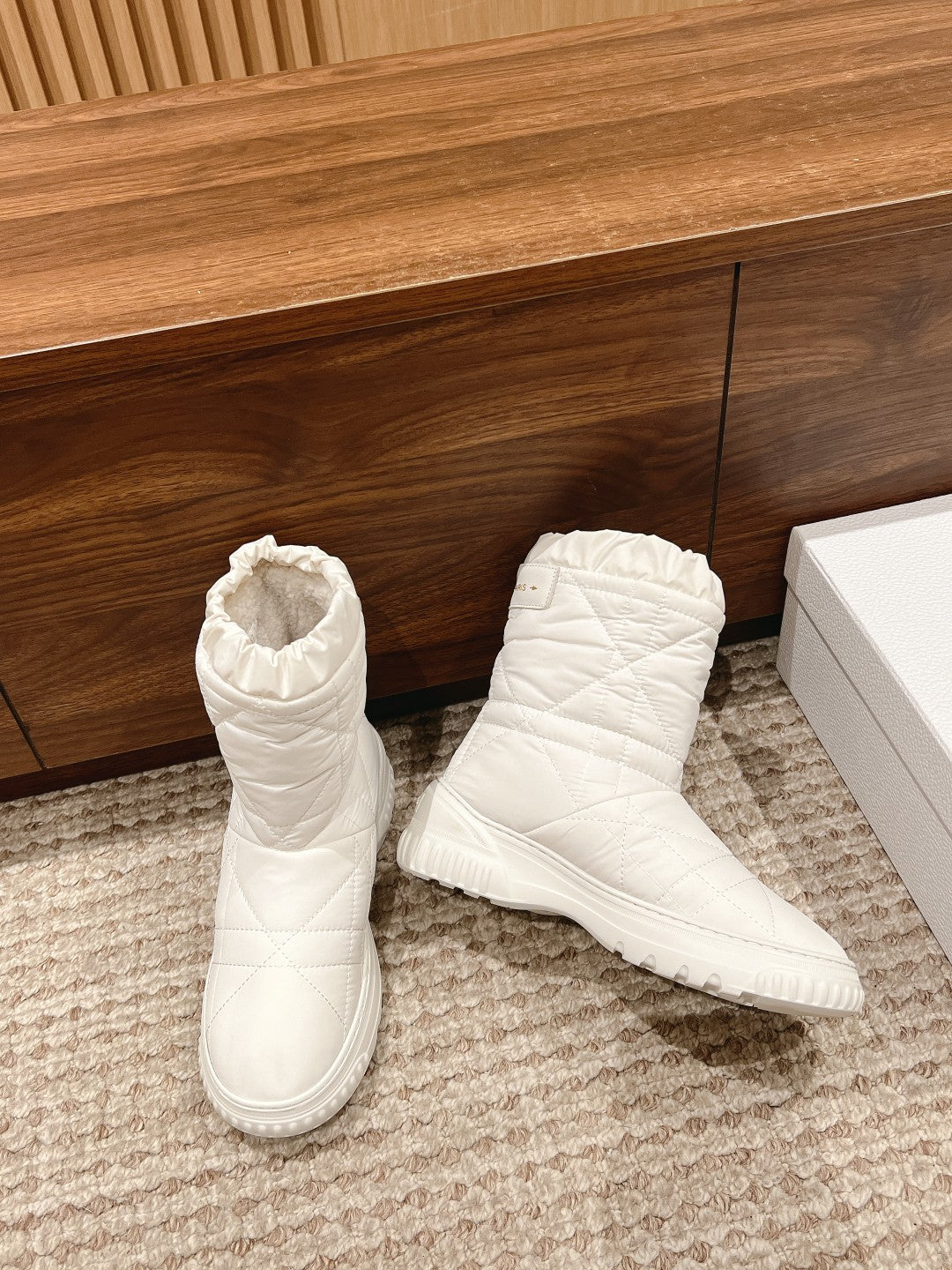 Luxury DiorAnkle Boots White Quilted Windbreaker Fabric And Fleece