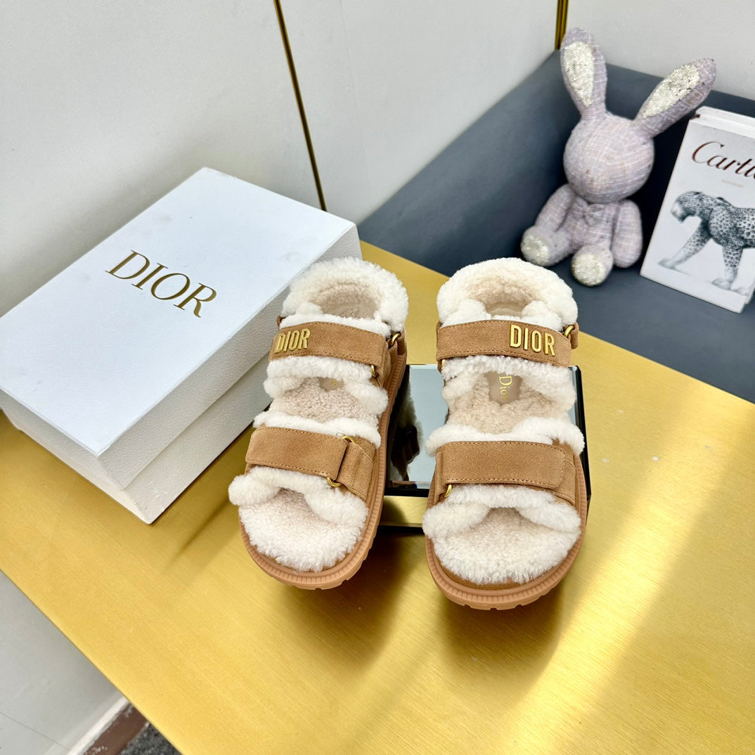 Luxury Dior DIORact Sandal In Brown Suede And Wool Fleece Lining 111048