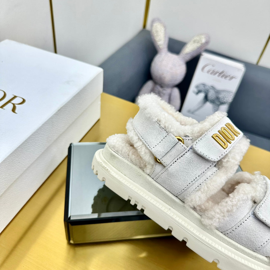 Luxury Dior DIORact Sandal In White Suede And Wool Fleece Lining 111050