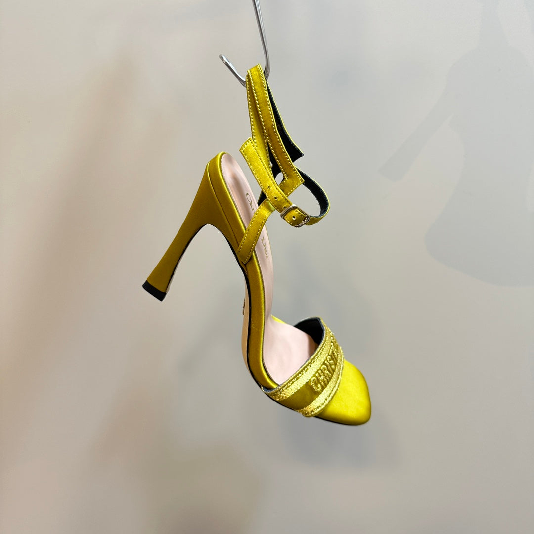 Luxury DiorDway Heeled Sandal 105mm Yellow Silk And Lambskin