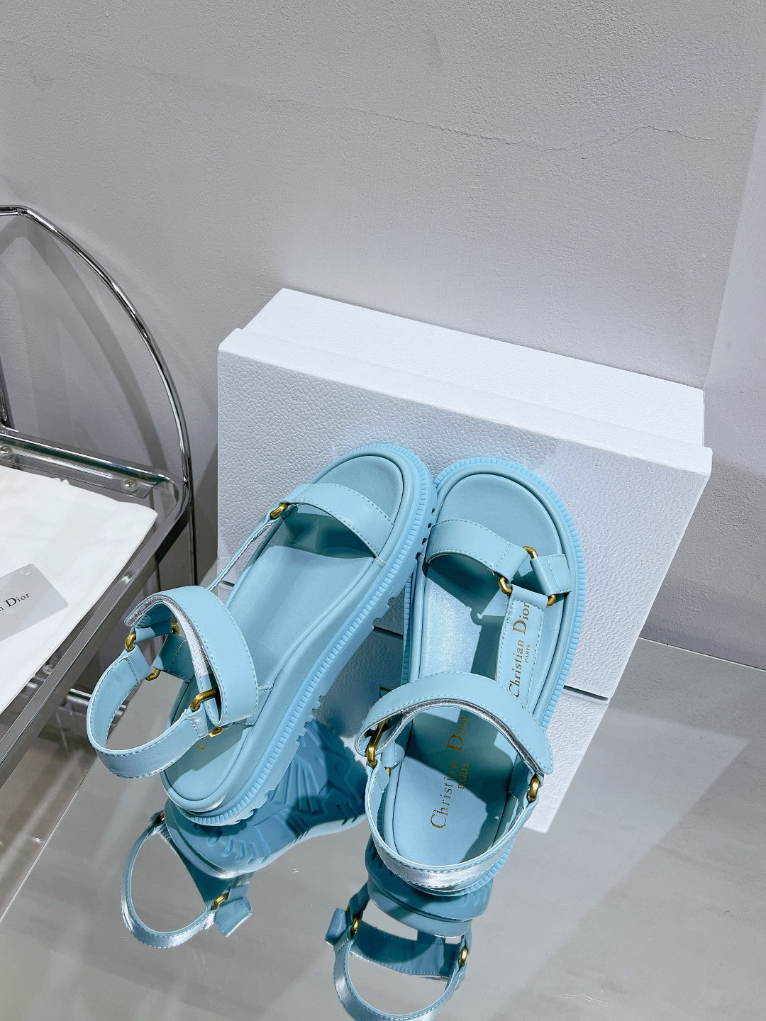 Luxury DiorD-Wave Sandal In Could Blue Cowhide 100749