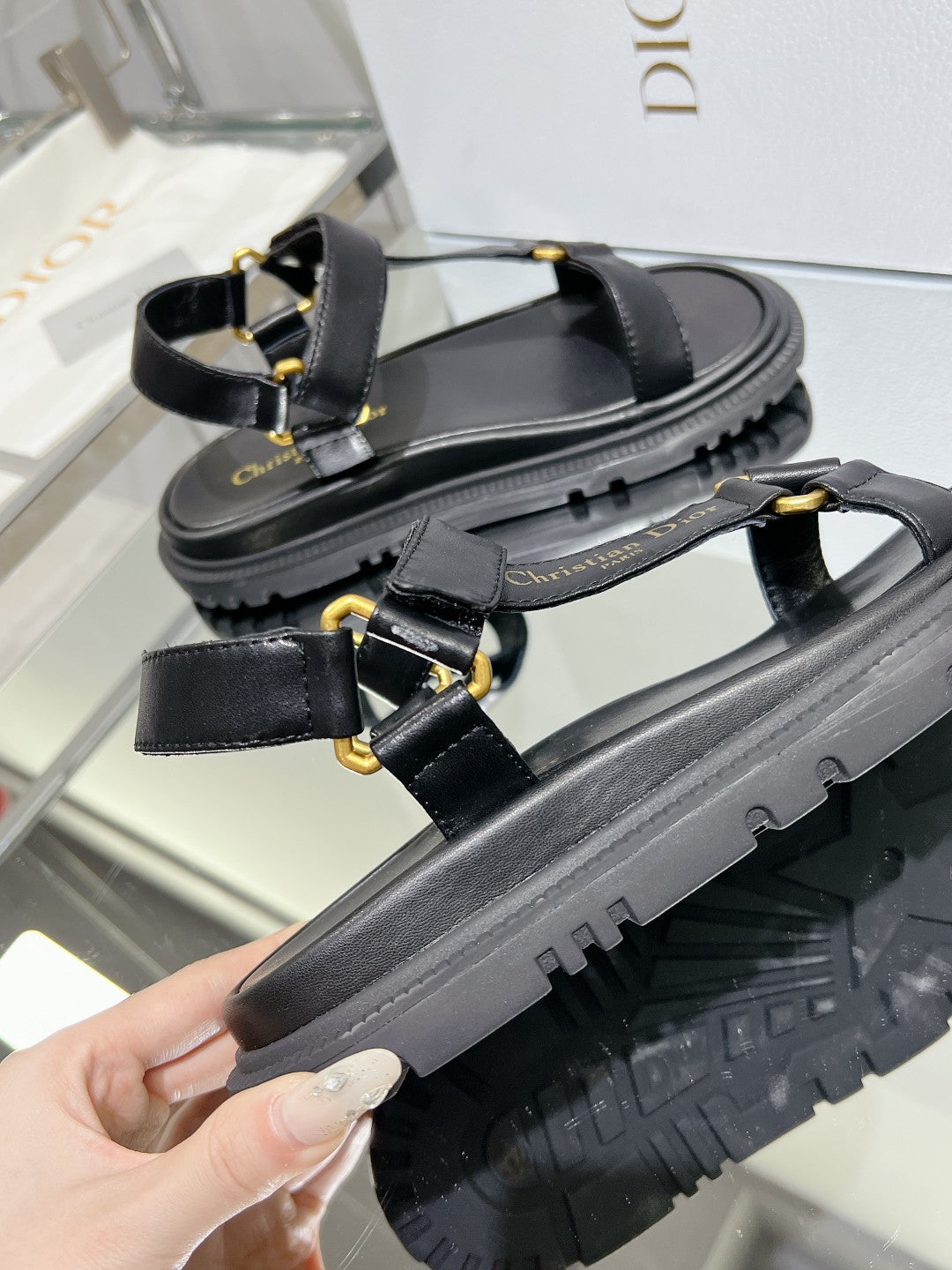 Luxury DiorD-Wave Sandal In Black Cowhide 100755