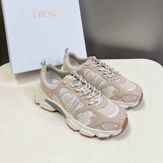 Luxury DiorChrono Sneaker In Beige Mesh Fabric And Suede 989683
