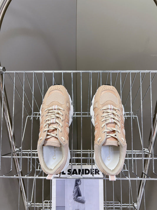 Luxury DiorChrono Sneaker In Nude Pink Mesh Fabric And Suede 989685