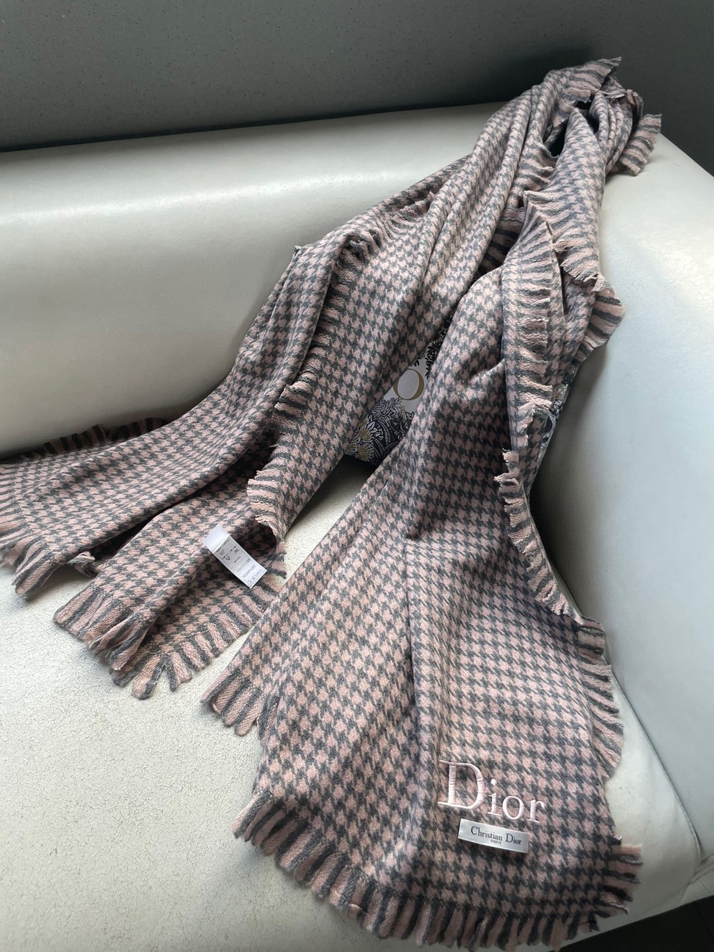 Luxury DiorHOUNDSTOOTH SCARF 200 CM IN CAMEL BROWN WOOL 416827