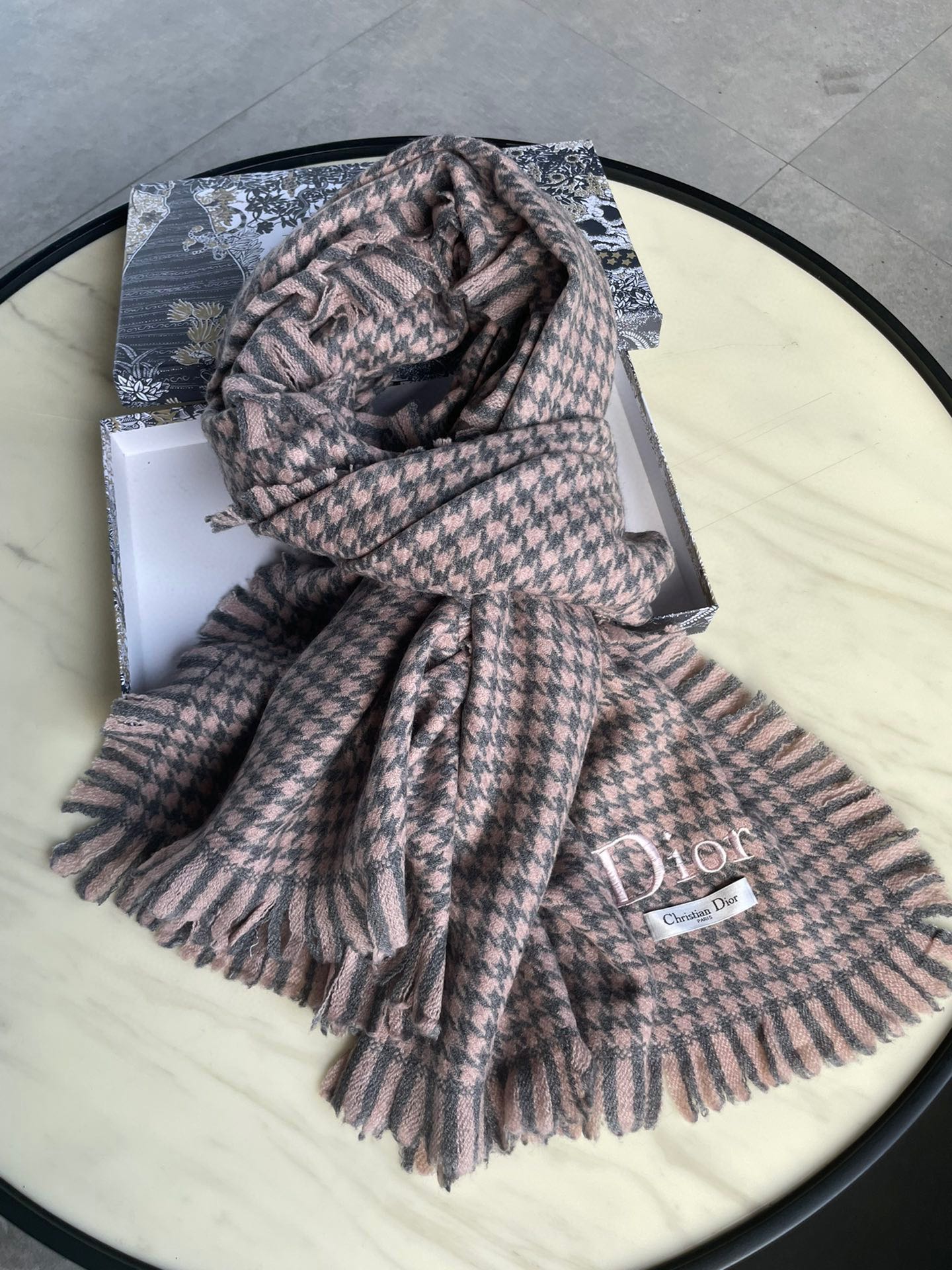Luxury DiorHOUNDSTOOTH SCARF 200 CM IN CAMEL BROWN WOOL 416827
