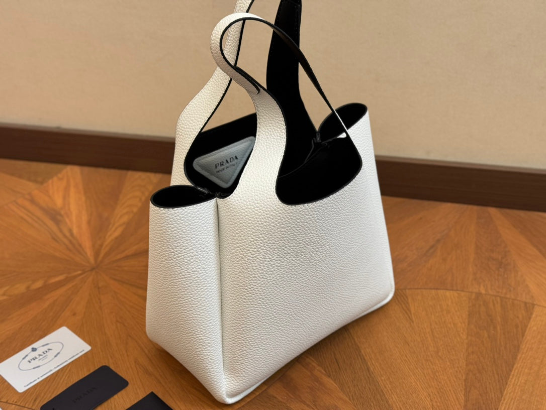 Luxury Prada25 BASKET BAG IN WHITE CALFSKIN