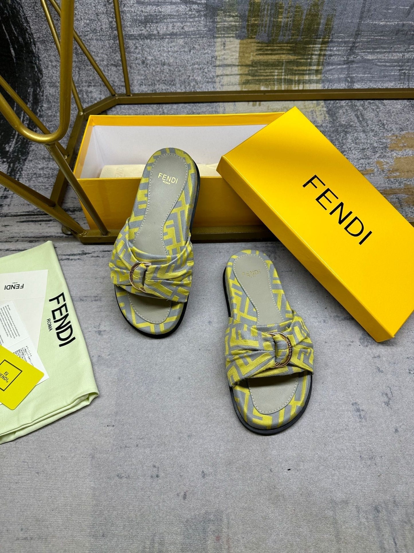 Luxury FendiFF Feel 10 Yellow Grey FF jacquard Slide