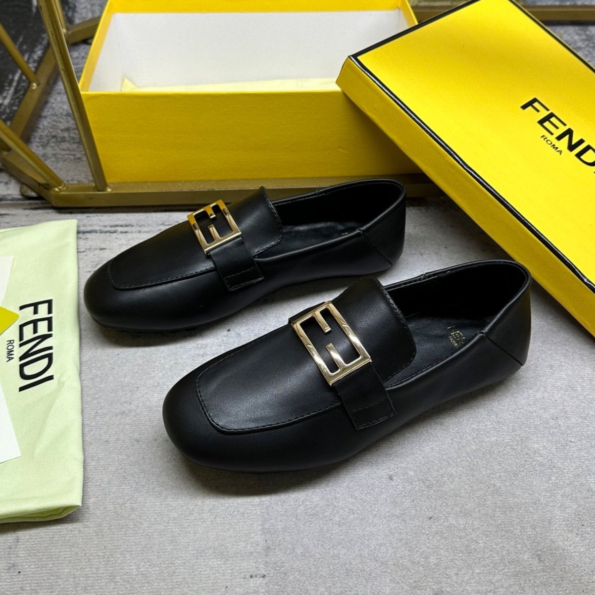 Luxury FendiLuxury FendiLOAFERS IN BLACK LAMBSKIN GOLD BUCKLE