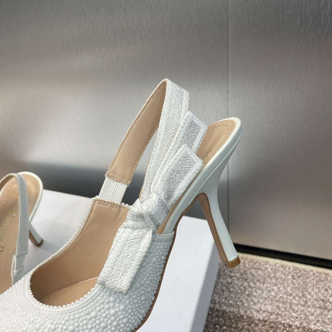 Luxury Diorslingback pump 95 embroidered cotton white calfskin resin pearl