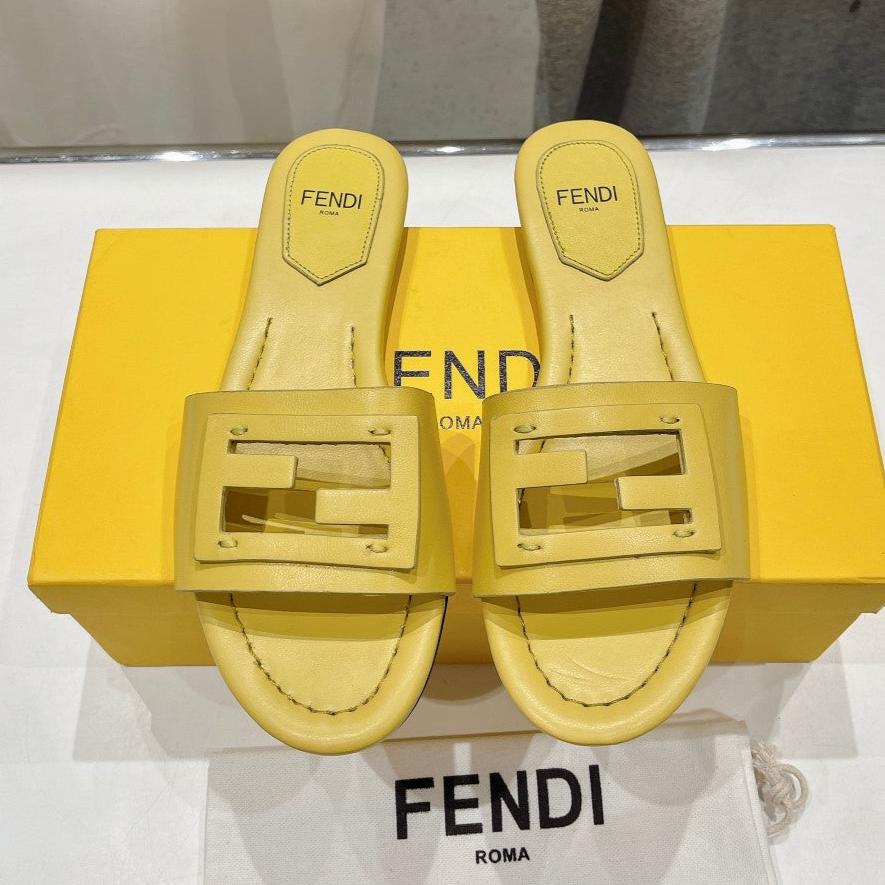 Luxury FendiLuxury FendiBAGUETTE SLIDES IN BRIGHT YELLOW LAMBSKIN